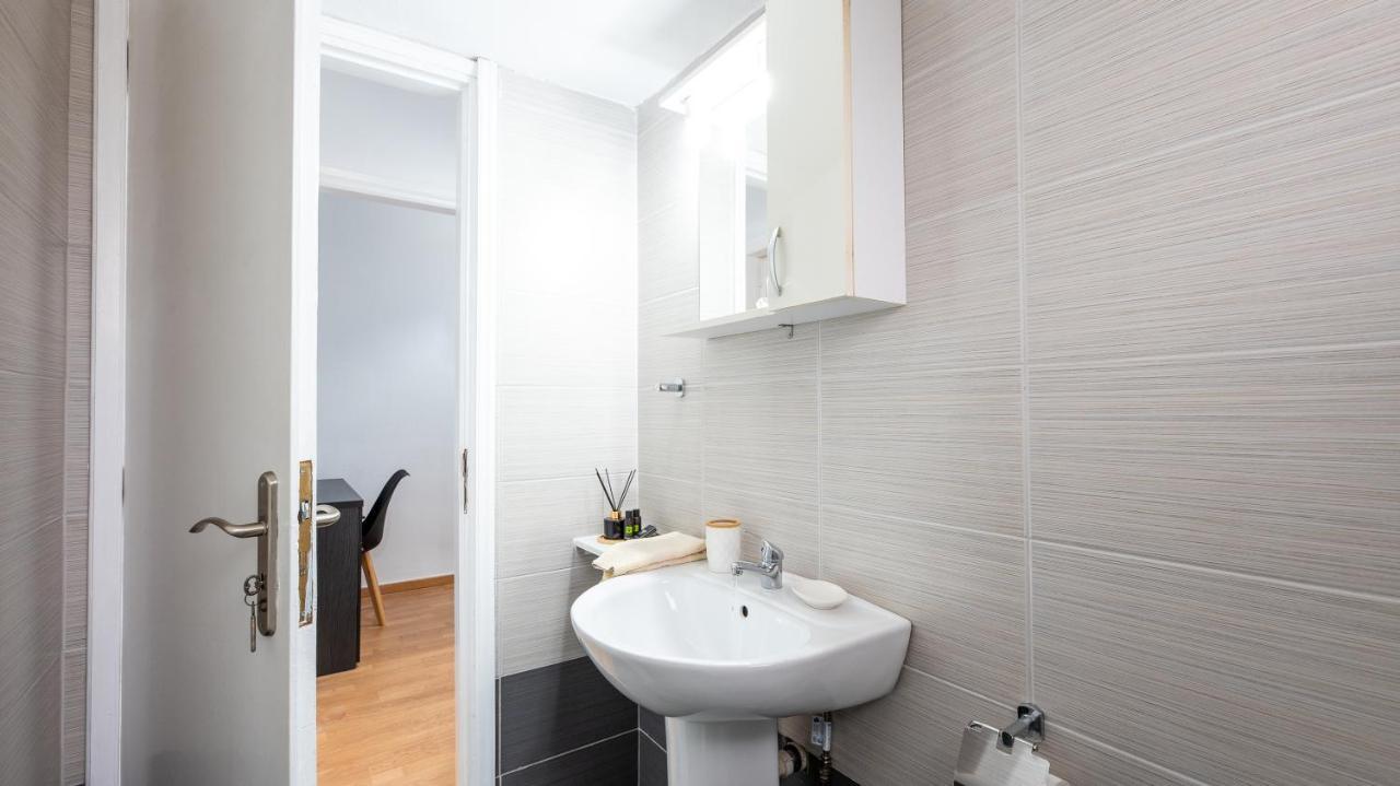 Aelia Apartment Ártemida Kültér fotó